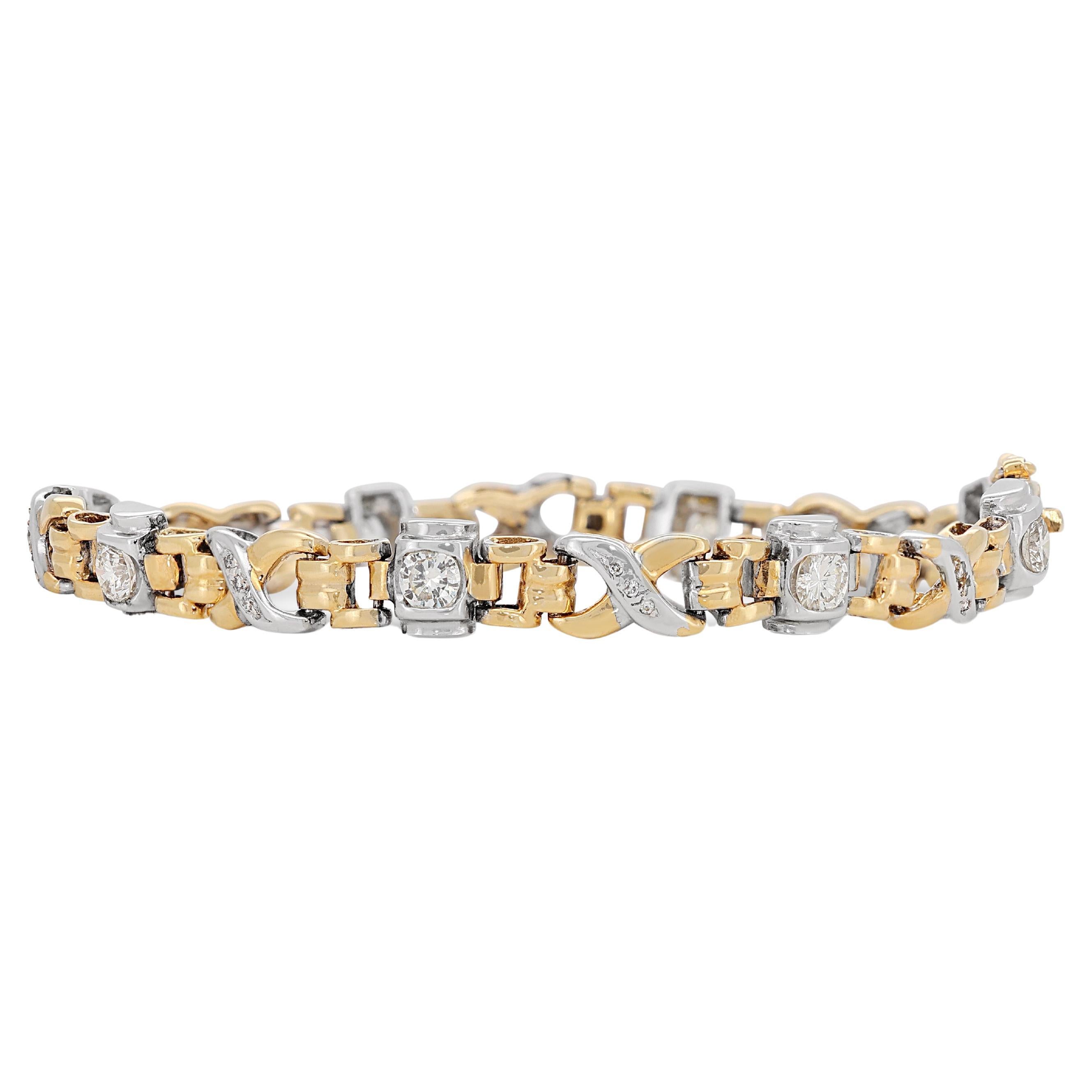 Bracelet exquis en or blanc et jaune 18 carats et diamants 1,44 carat en vente