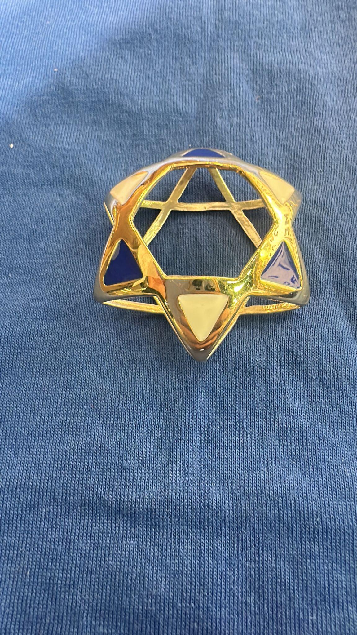 Hand-Crafted Exquisite 14K Gold Star Pendant with Blue & White Enamel by Nikolai Bachmakov For Sale
