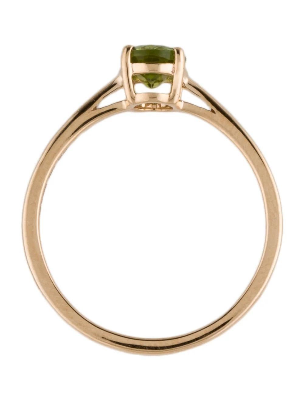 Women's Exquisite 14K Peridot Cocktail Ring Size 6.75 - Timeless Statement Jewelry For Sale
