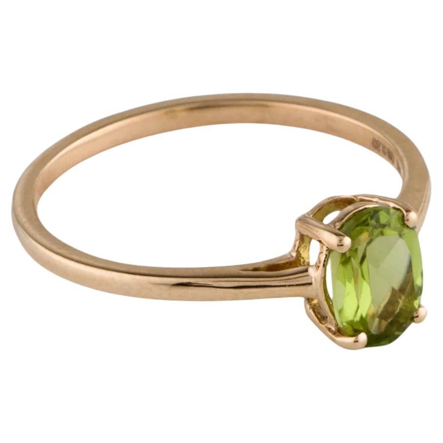 Exquisite 14K Peridot Cocktail Ring Size 6.75 - Timeless Statement Jewelry For Sale