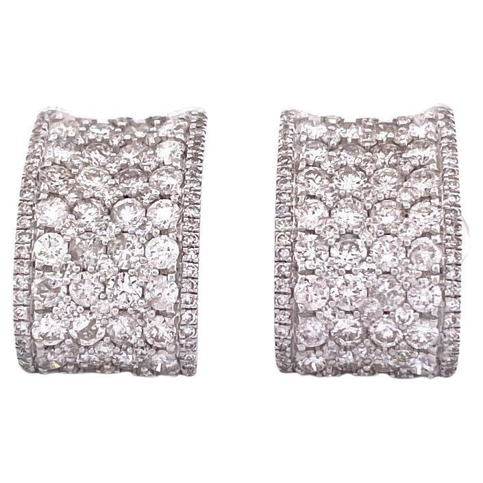 Exquisitos Pendientes de Diamantes de Oro Blanco de 14 K
