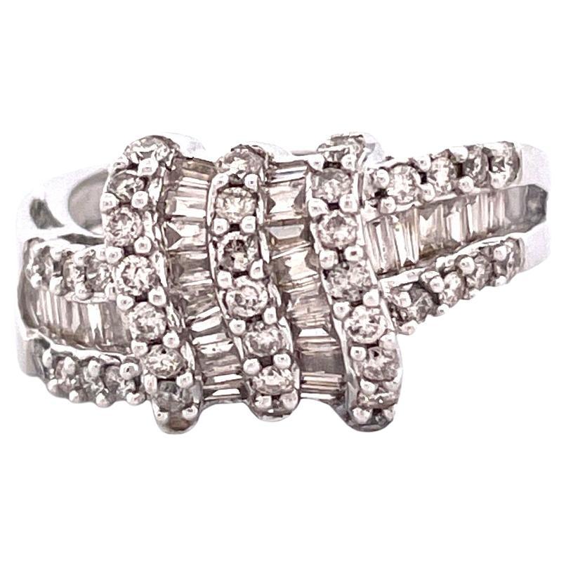 Exquisite 14k White Gold Diamond Ring with Knot Pattern For Sale