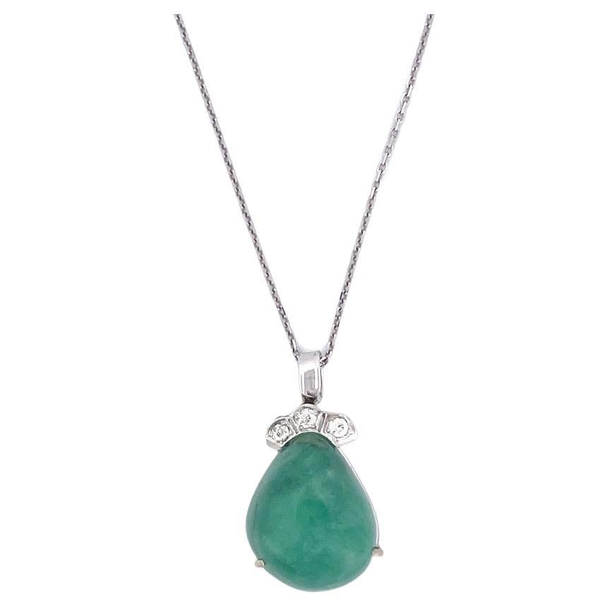 Exquisite 14k White Gold Natural Emerald Hand Carved Necklace