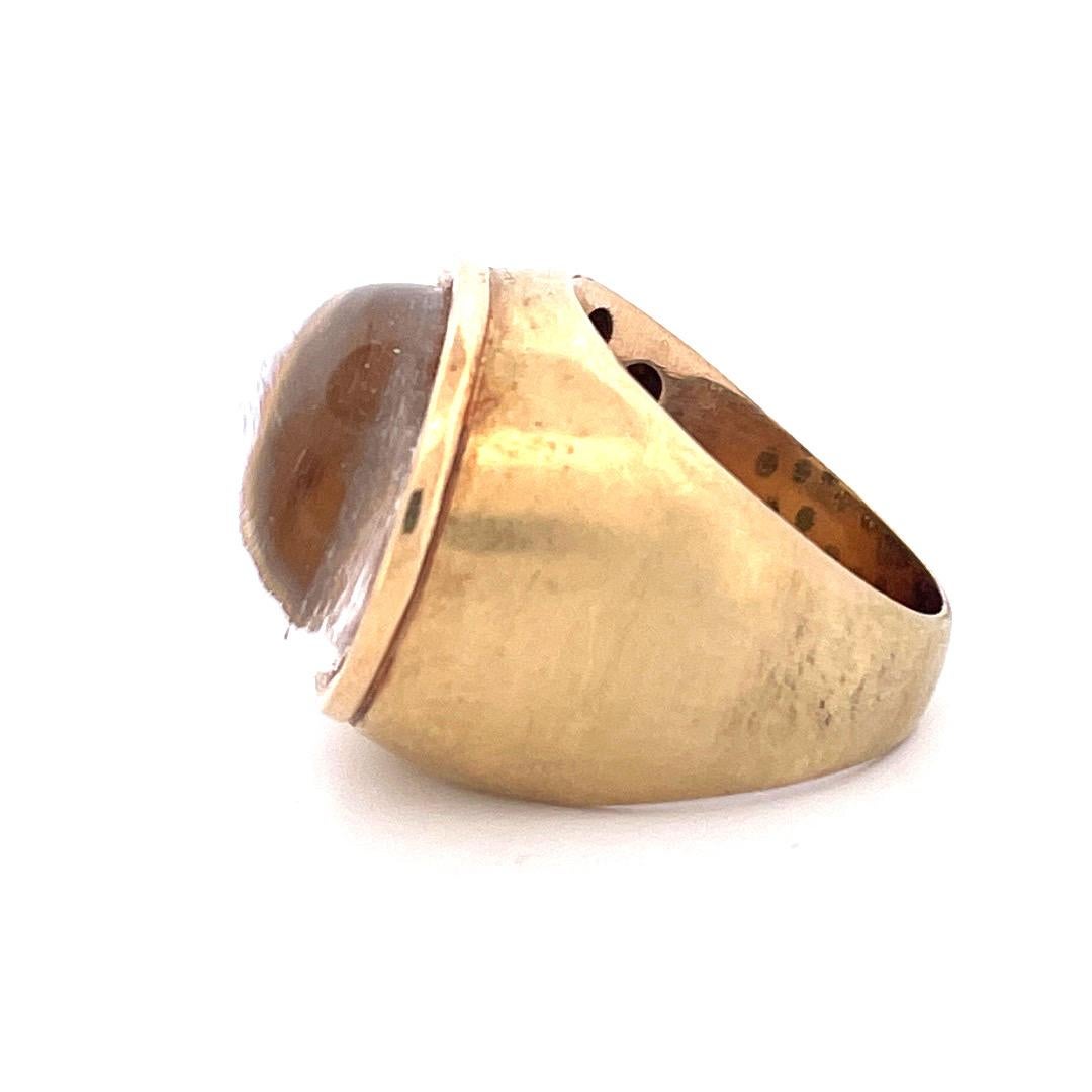 Exquisite 14k Gelbgold Dome Ring mit Kristall (Retro) im Angebot