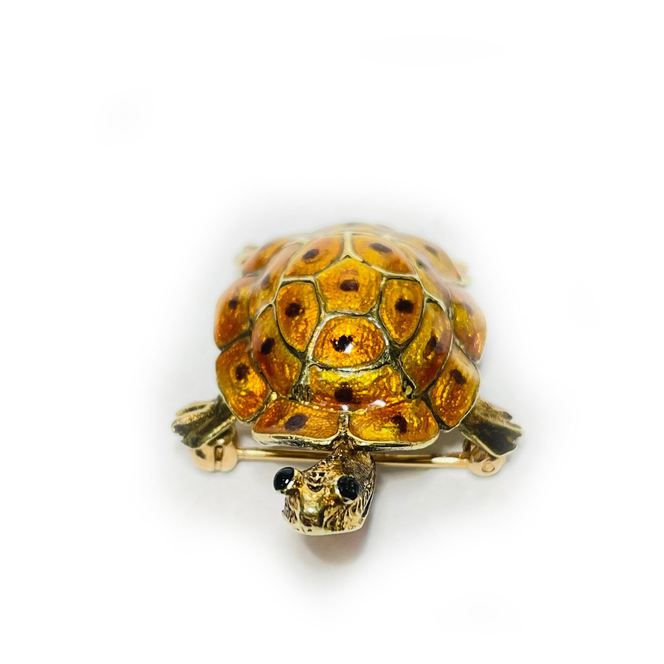 Exquisite 14K Yellow Gold Enamel Turtle Pin In Good Condition In New York, NY