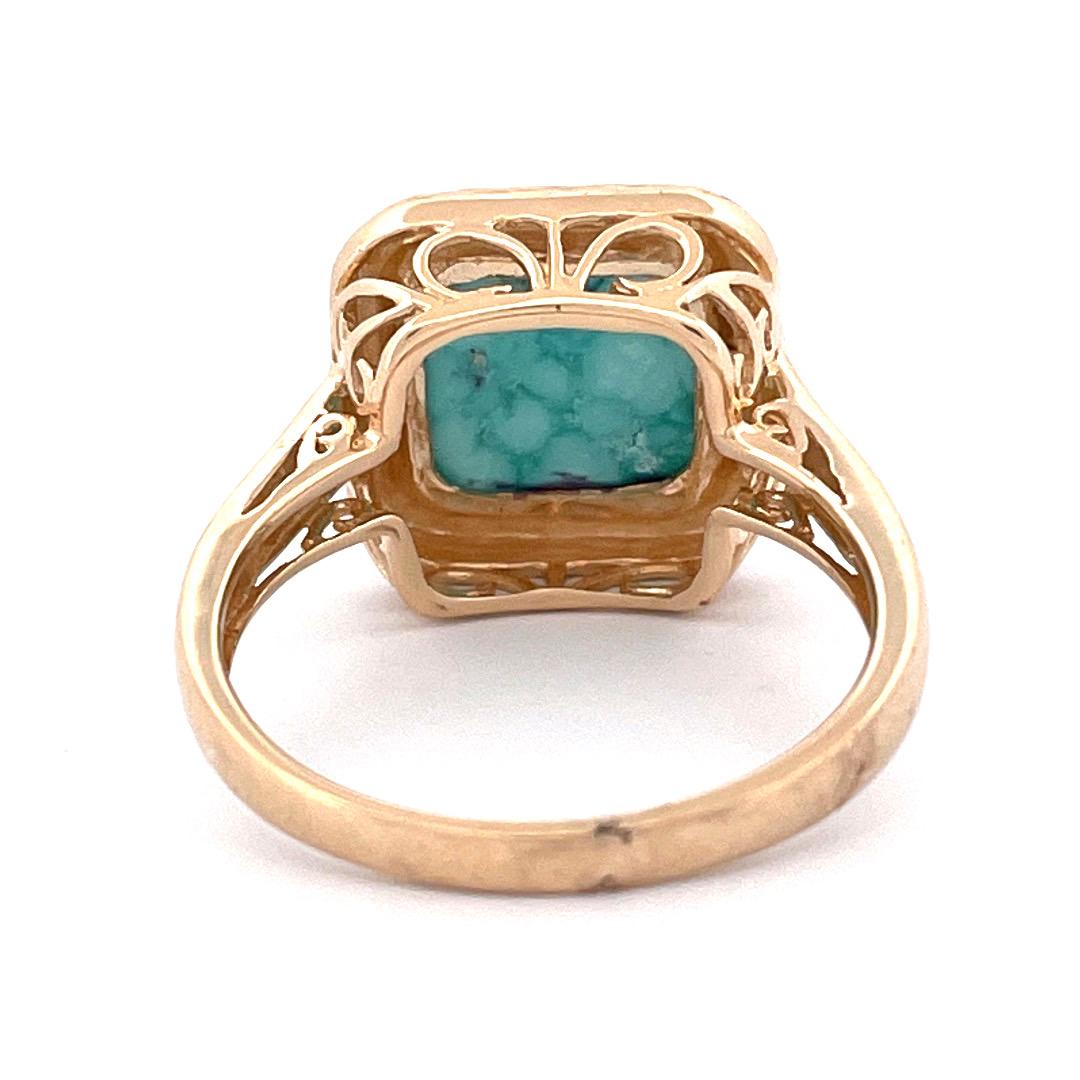 Round Cut Exquisite 14k Yellow Gold Turquoise Diamond Ring