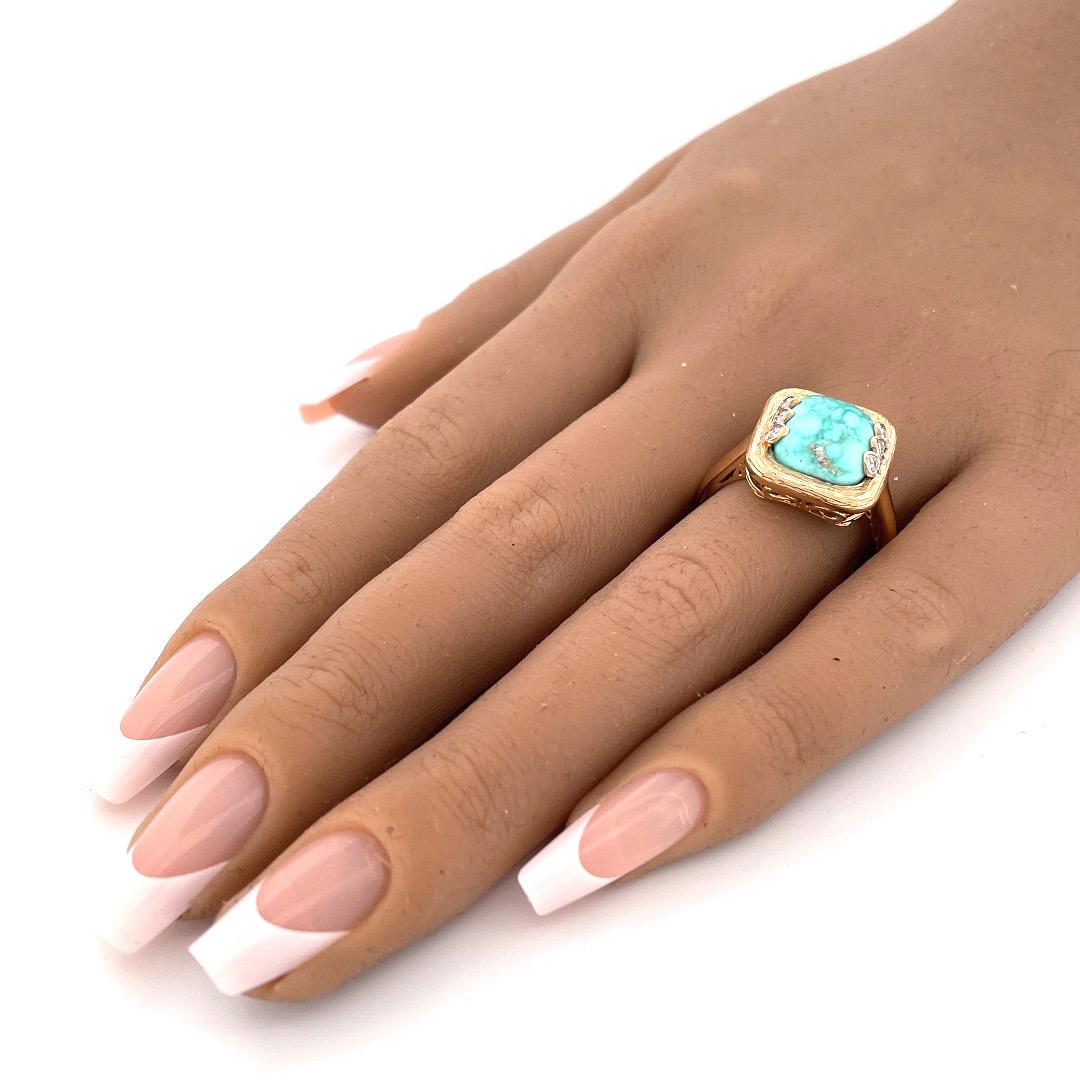 Women's or Men's Exquisite 14k Yellow Gold Turquoise Diamond Ring