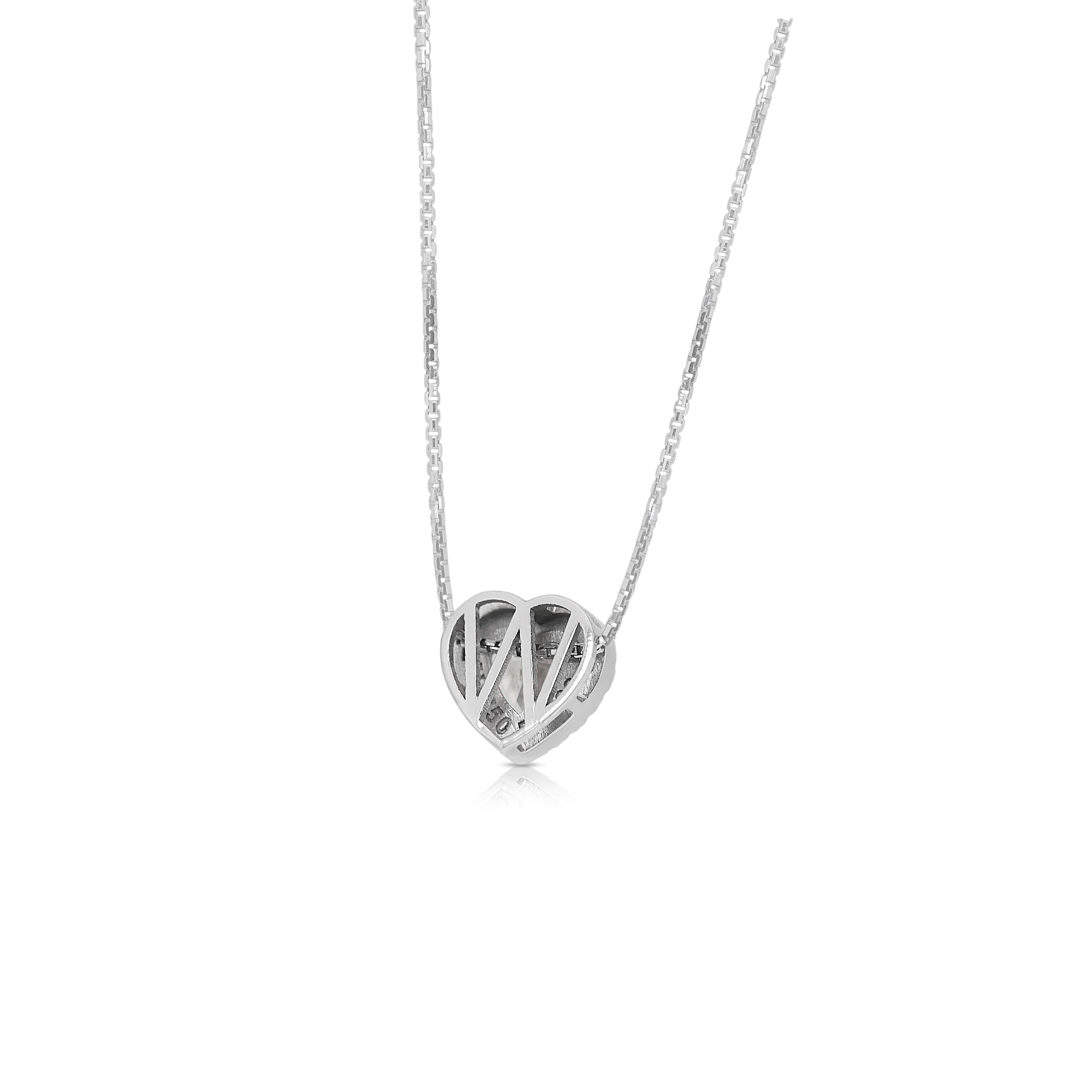 Exquisite 1.51ct Diamonds Halo Necklace with Pendant in 18k White Gold - GIA For Sale 3