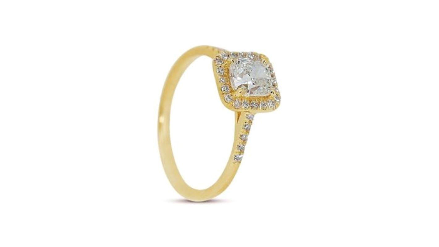 Taille coussin Magnifique bague en or jaune 18 carats avec diamant coussin de 1,54 carat en vente