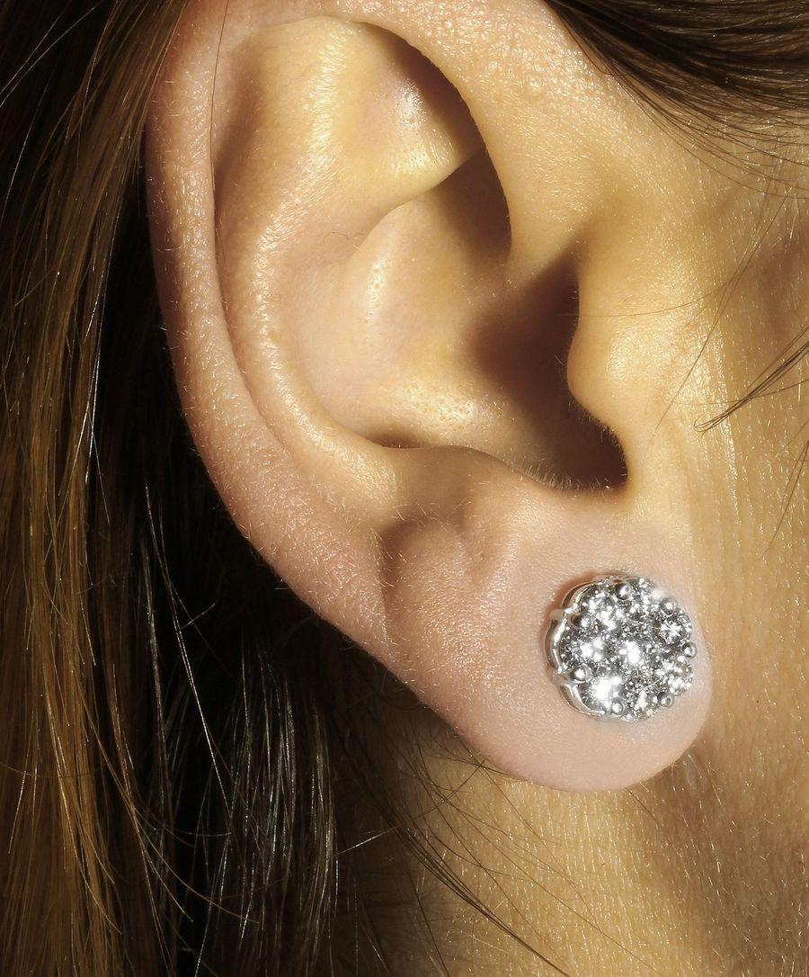 Boucles d'oreilles exquises en or blanc massif 14 carats avec diamants naturels VS de 1,65 carat Pour femmes en vente