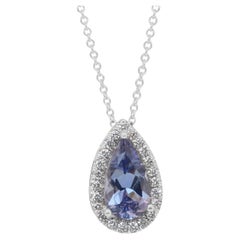 Exquisito collar de tanzanita y diamantes de 1,74 ct con colgante halo