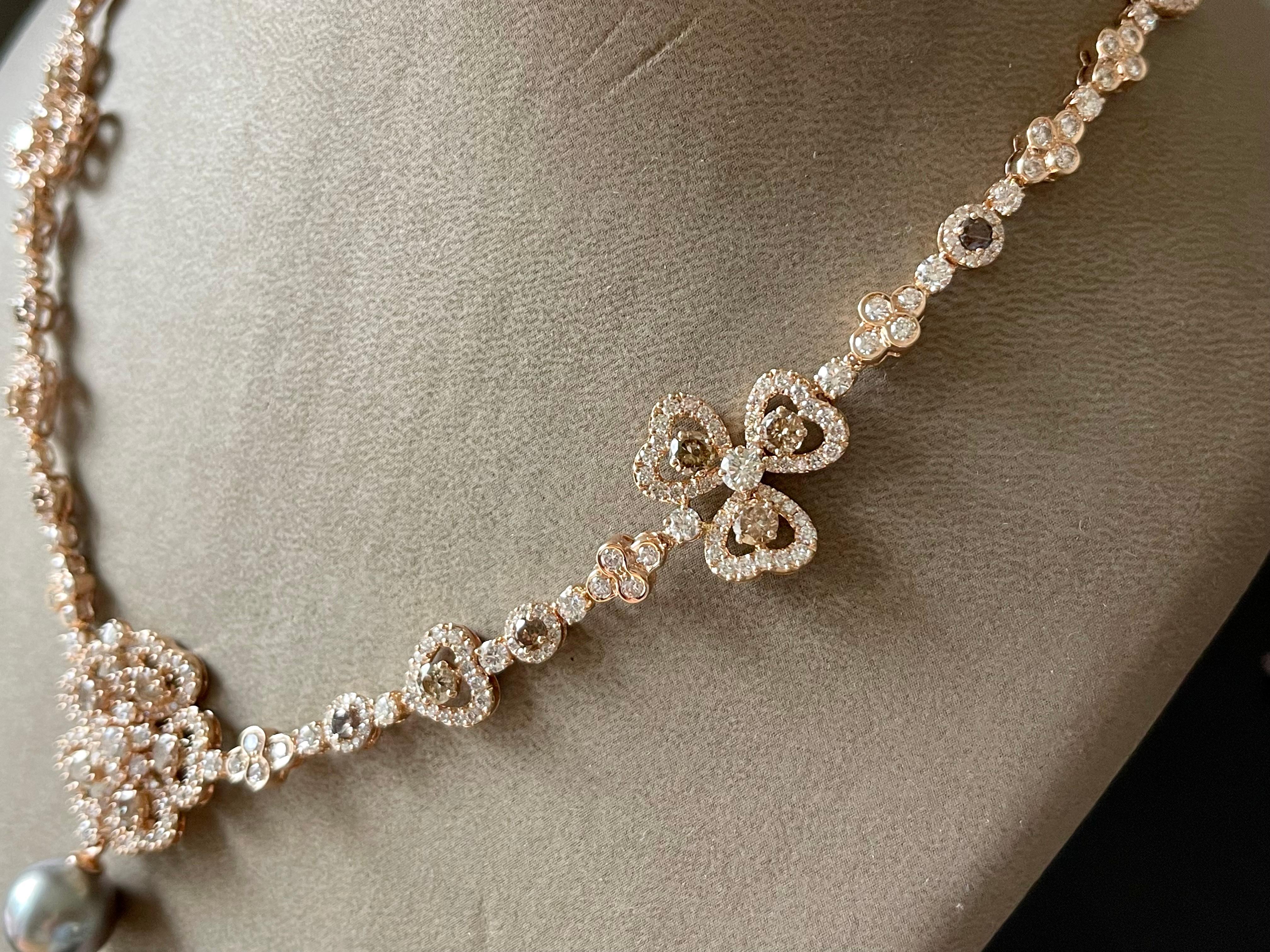 Brilliant Cut Exquisite 18 K rose Gold Flower style Necklace Champagne and white  Diamonds For Sale