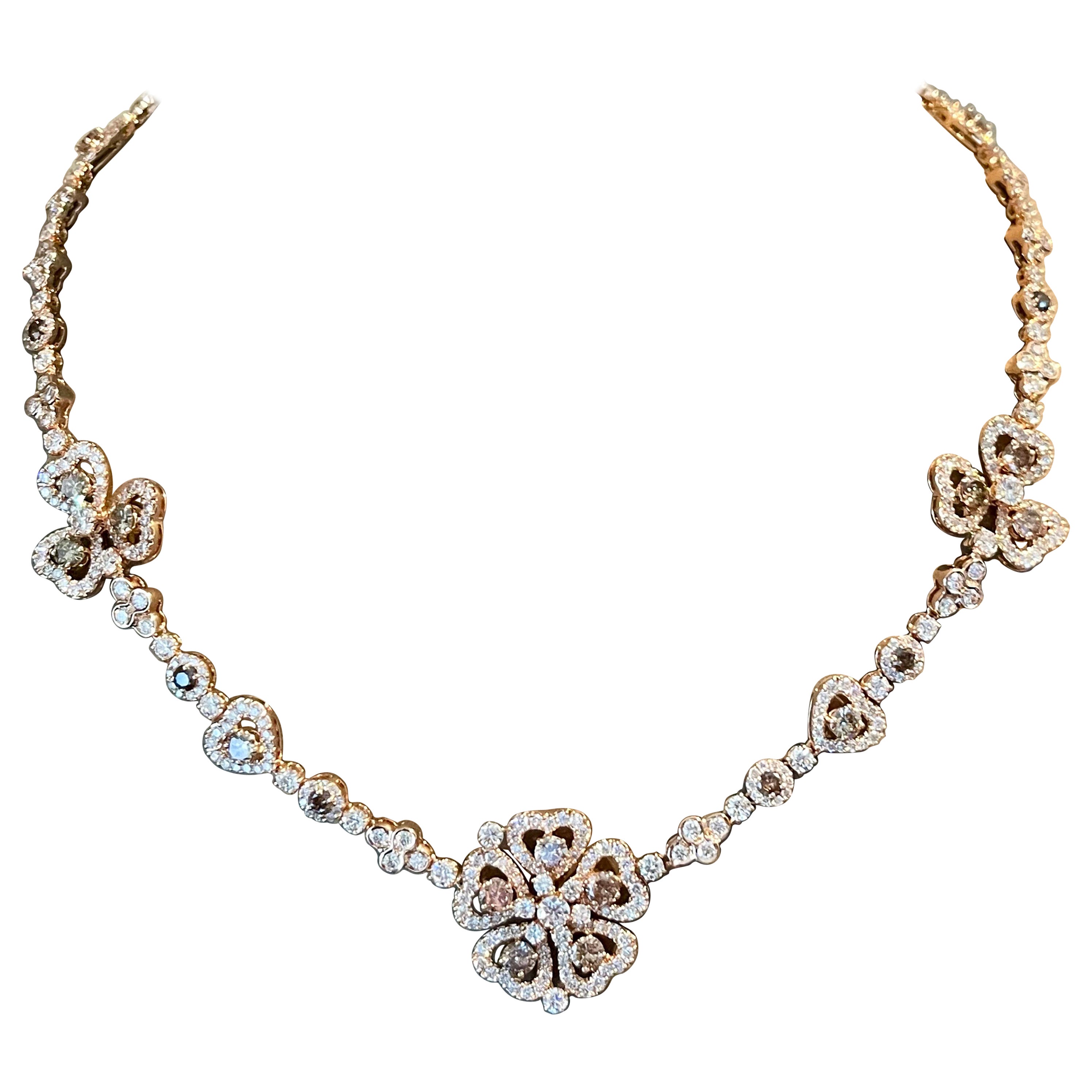 Exquisito Collar estilo Flor de Oro rosa de 18 K Champán y blanco  Diamantes en venta