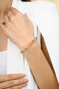 Oro rosa 18 carati 11,64 Carati Bracciale con diamanti a forma di cuore con zaffiri multipli e aureola