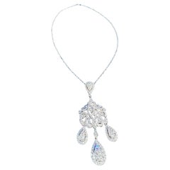 Exquis collier pendentif lustre en or blanc 18 carats avec diamants 9,76 carats 