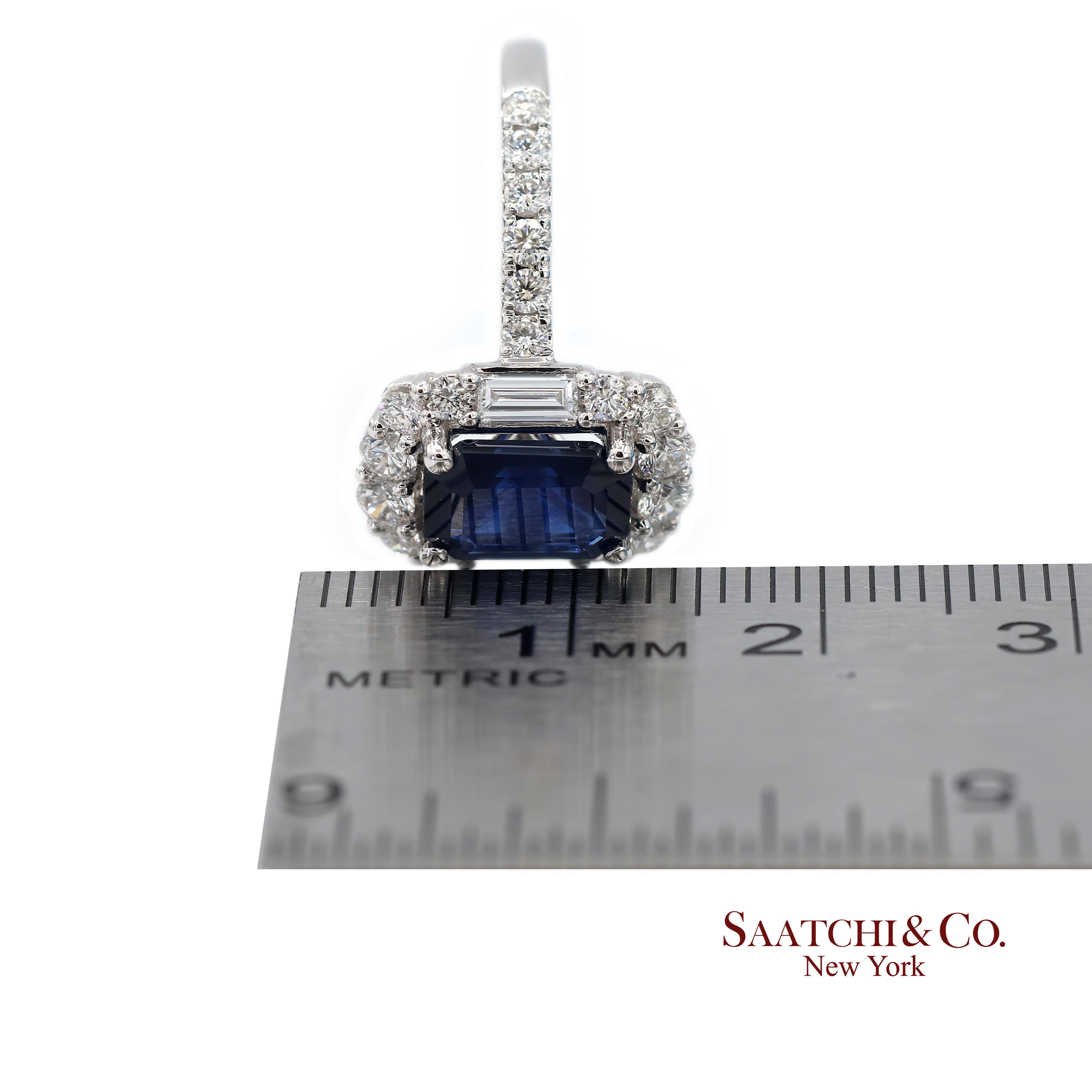 Exquisito anillo de zafiro azul real y diamante natural de oro blanco 750 de 18 quilates en venta 5
