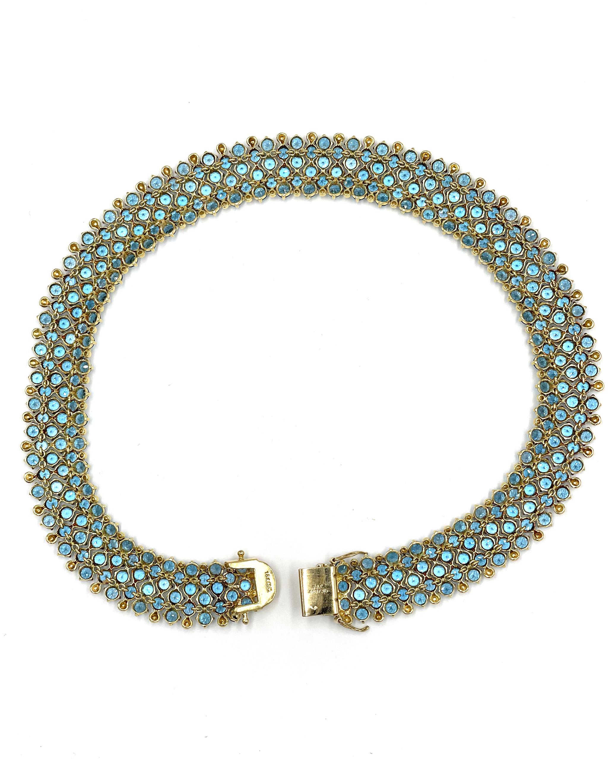 Exquisite 18k Halsband Halskette mit blauem Topas (Rundschliff) im Angebot