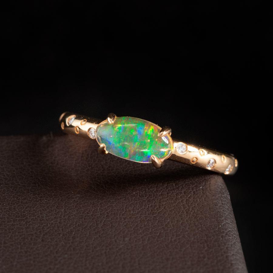 Arts and Crafts Exquisite 18K Gold Engagement Ring with Mexican Fire Opal Diamonds For Sale