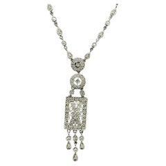 Exquisite 18K Gold Long Necklace with Diamonds