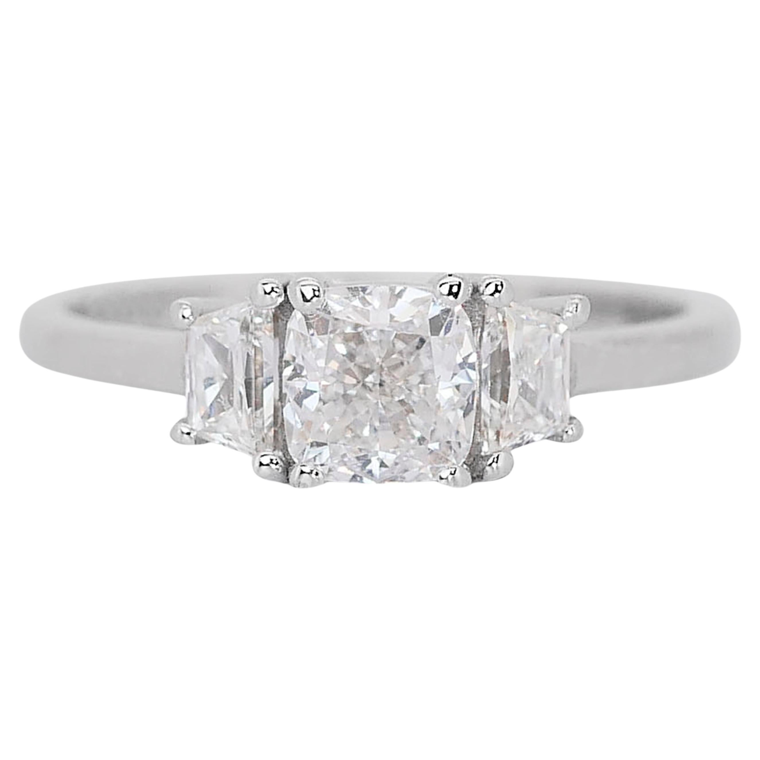 Exquisite 18K White Gold 3-Stone Diamond Ring with 1.24ct- GIA Certified  For Sale