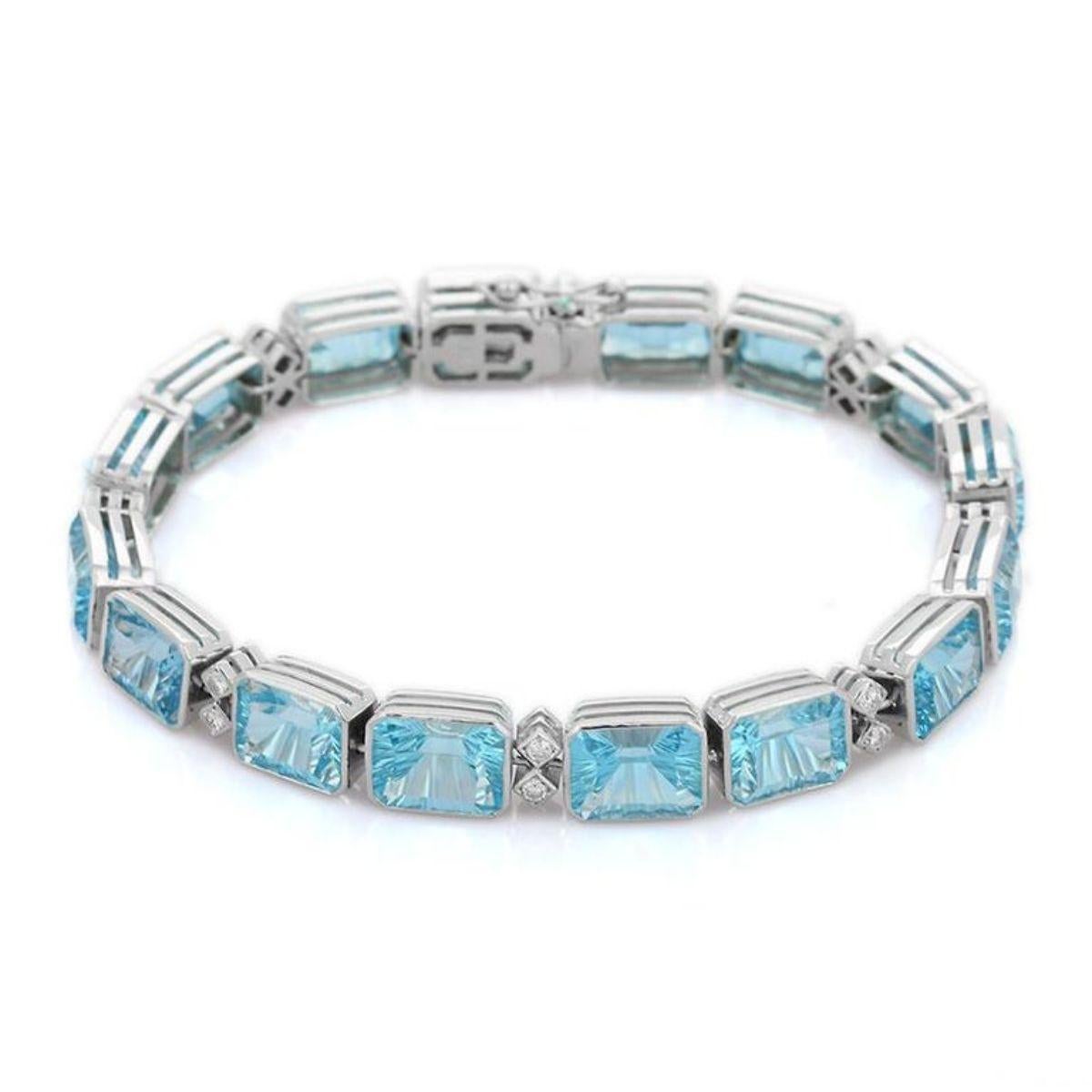 Exquisite 18k White Gold Diamond and Fine Cut 40Carat Blue Topaz Tennis Bracelet For Sale 2