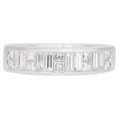 Exquisite 18K White Gold Ring with 0.74ct Natural Diamonds