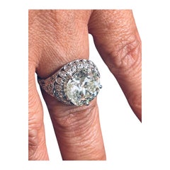 Exquisite 18K White Gold Ring with Old European Cut Diamond