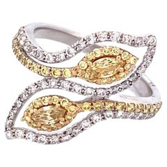 Exquisiter Ring aus 18 Karat Weißgold mit geteiltem Diamanten