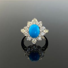 Exquisite 18K White Gold Turquoise & Diamond Cocktail Ring
