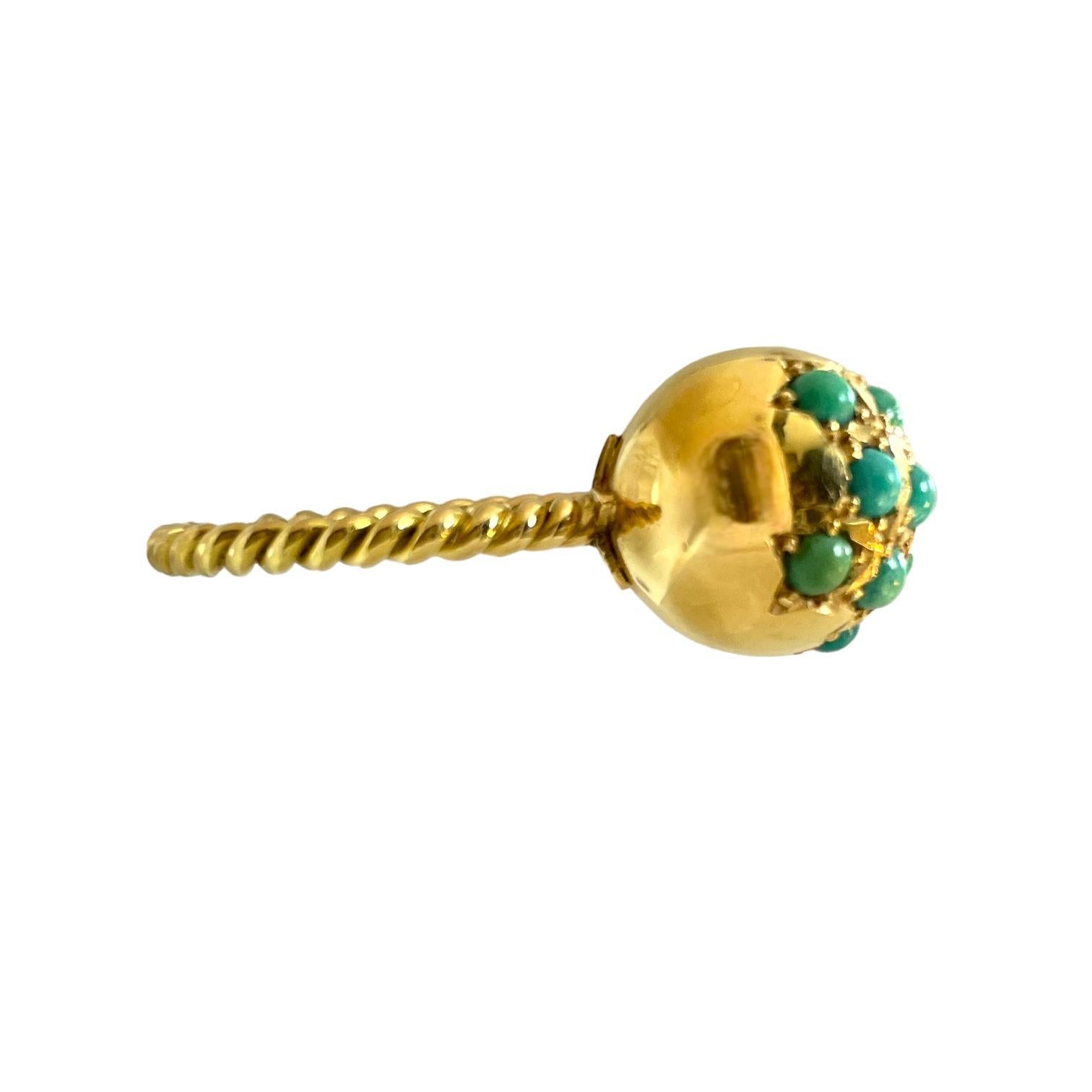Exquisite 18K Yellow Gold Ball Turquoise Ring with Rope Band Design In Excellent Condition For Sale In New York, NY