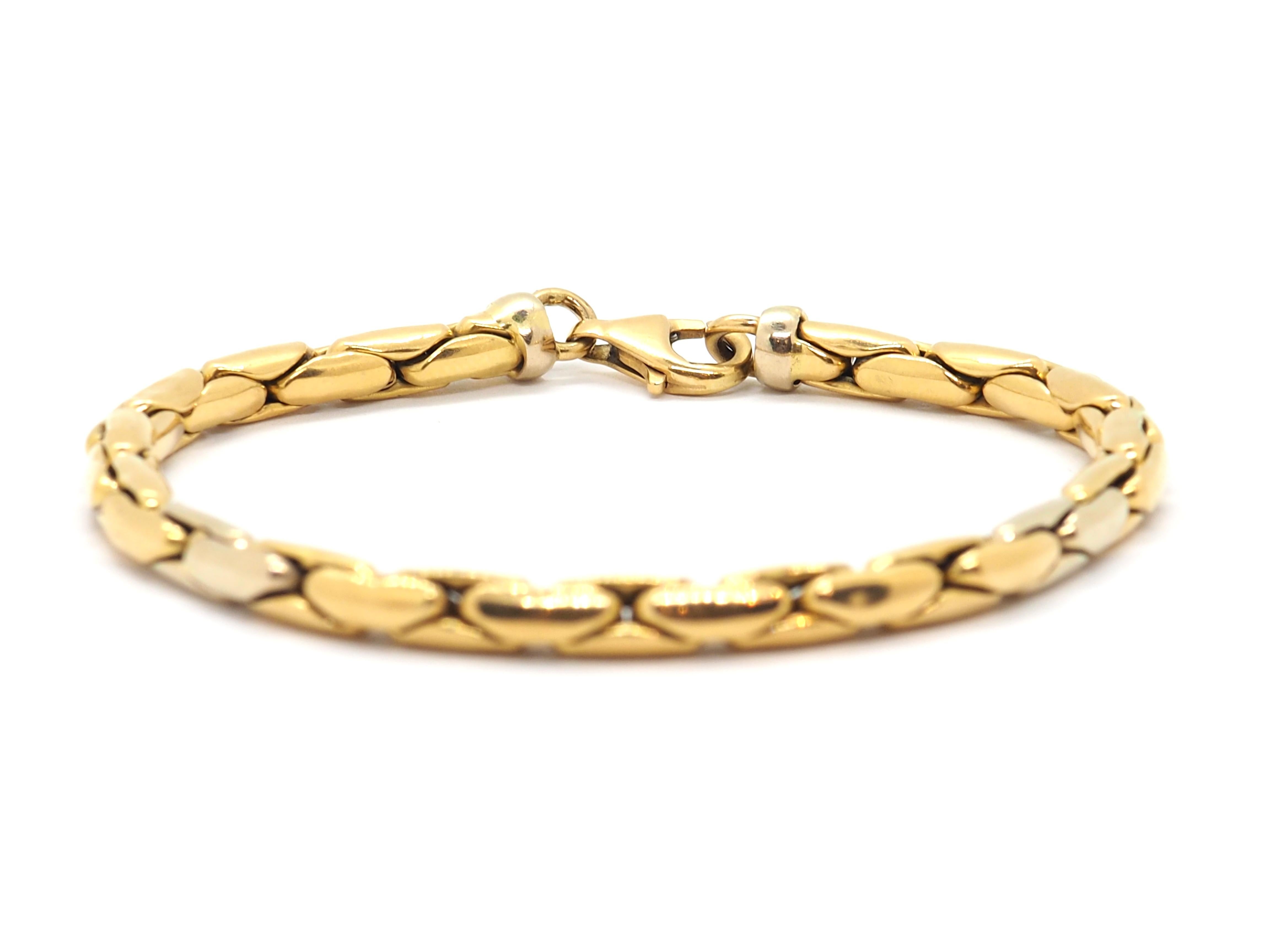 Bracelet rétro en or jaune et blanc 18 carats en vente 1