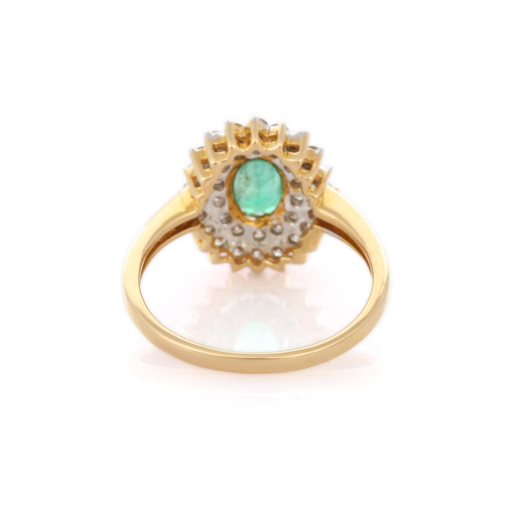 For Sale:  Exquisite 18K Yellow Gold Emerald Halo Diamond Engagement Wedding Ring for Her 4
