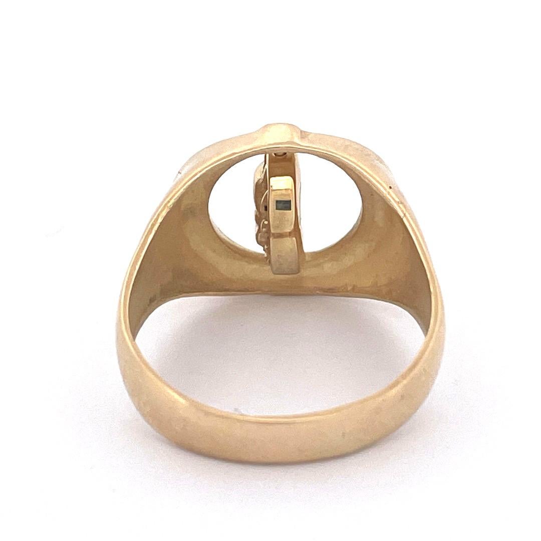 Exquisite Flip-Ring aus 18 Karat Gelbgold im Zustand „Neu“ in New York, NY