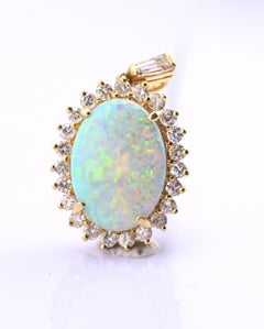 Exquisite 18k Yellow Gold Opal & Diamond Halo Statement Pendant