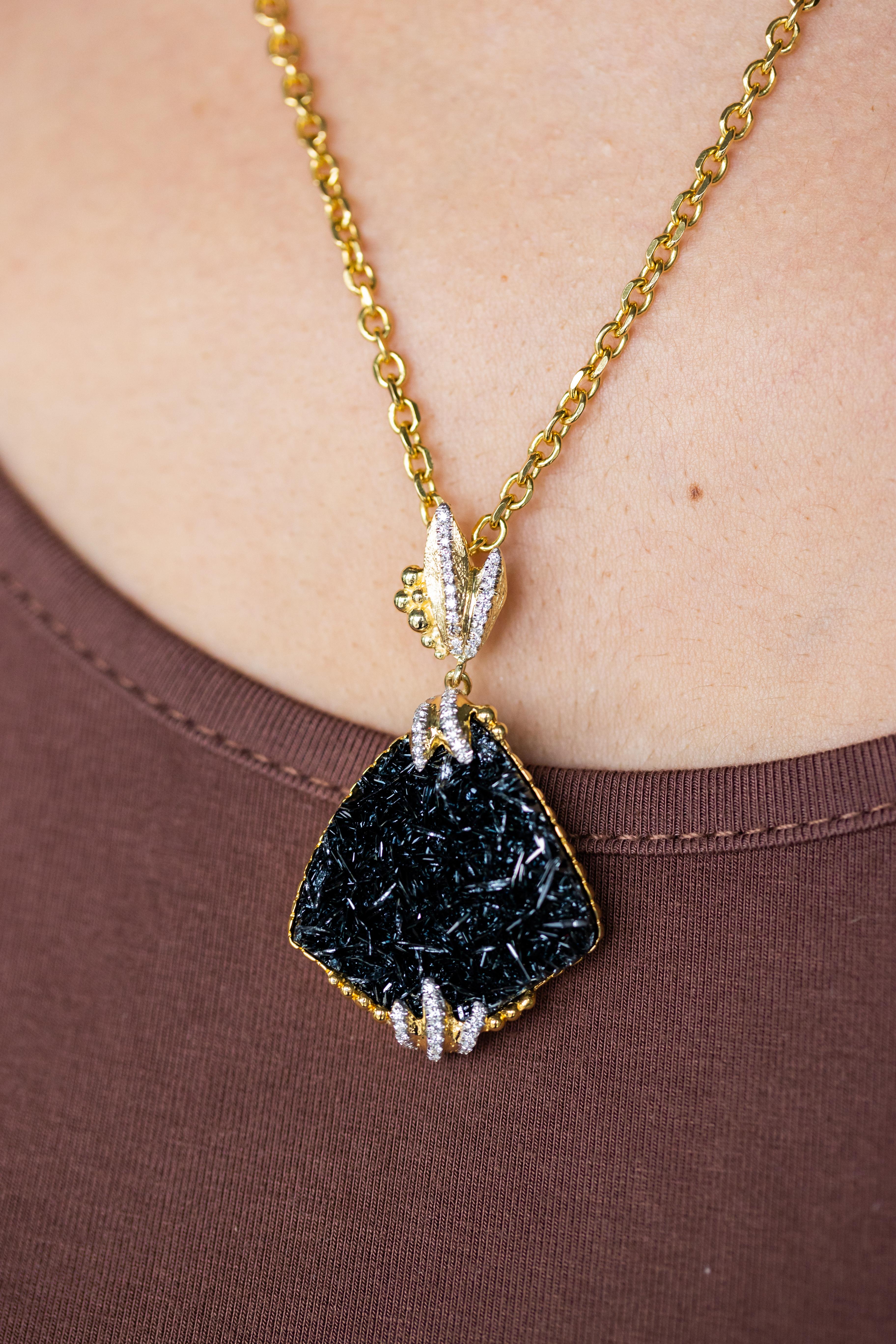 Modern Exquisite 18K Yellow Gold Pendant with Hematite and Diamonds by Victor Velyan For Sale