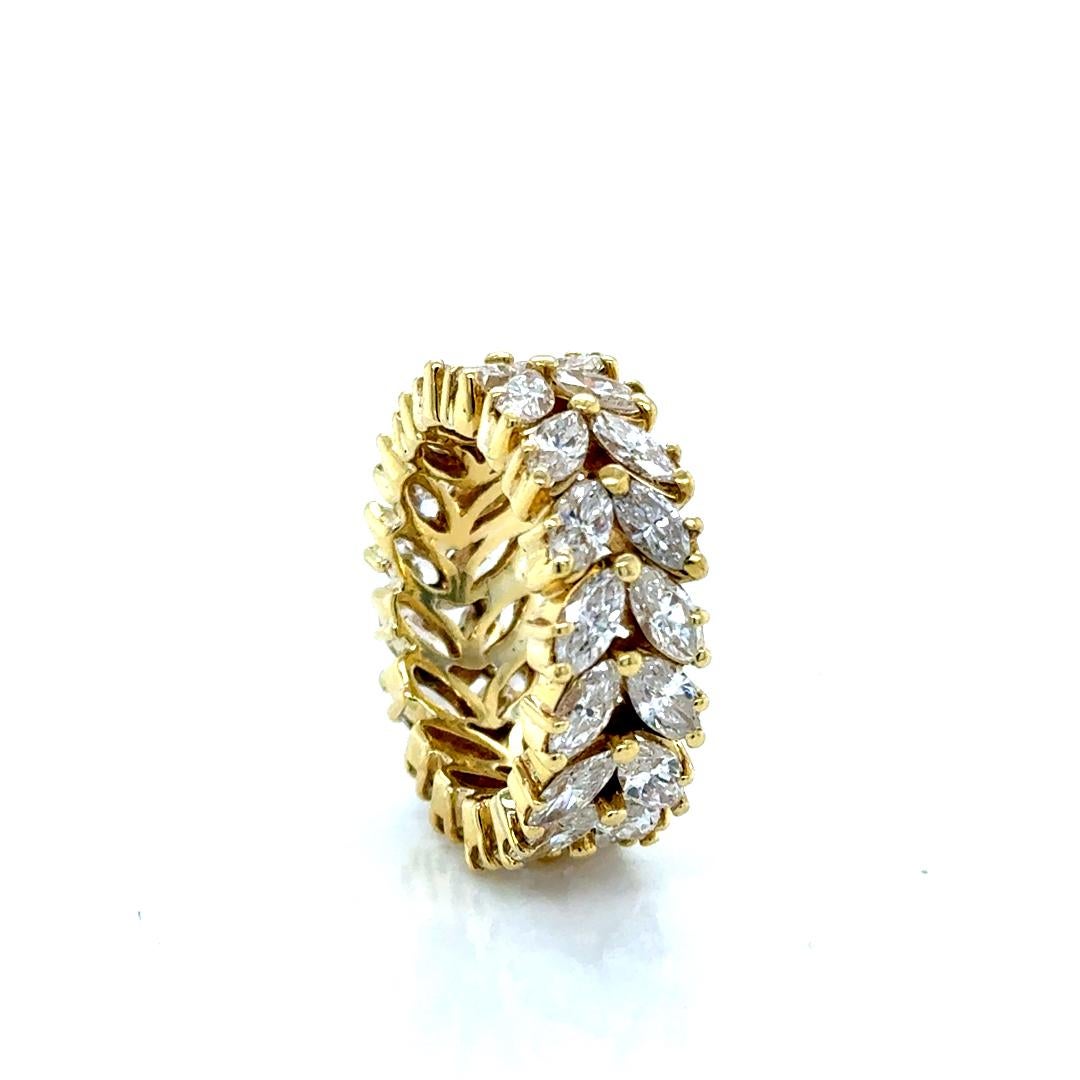 Taille Marquise Bague exquise en or jaune 18Kt avec diamant marquise - 4.42 cts en vente