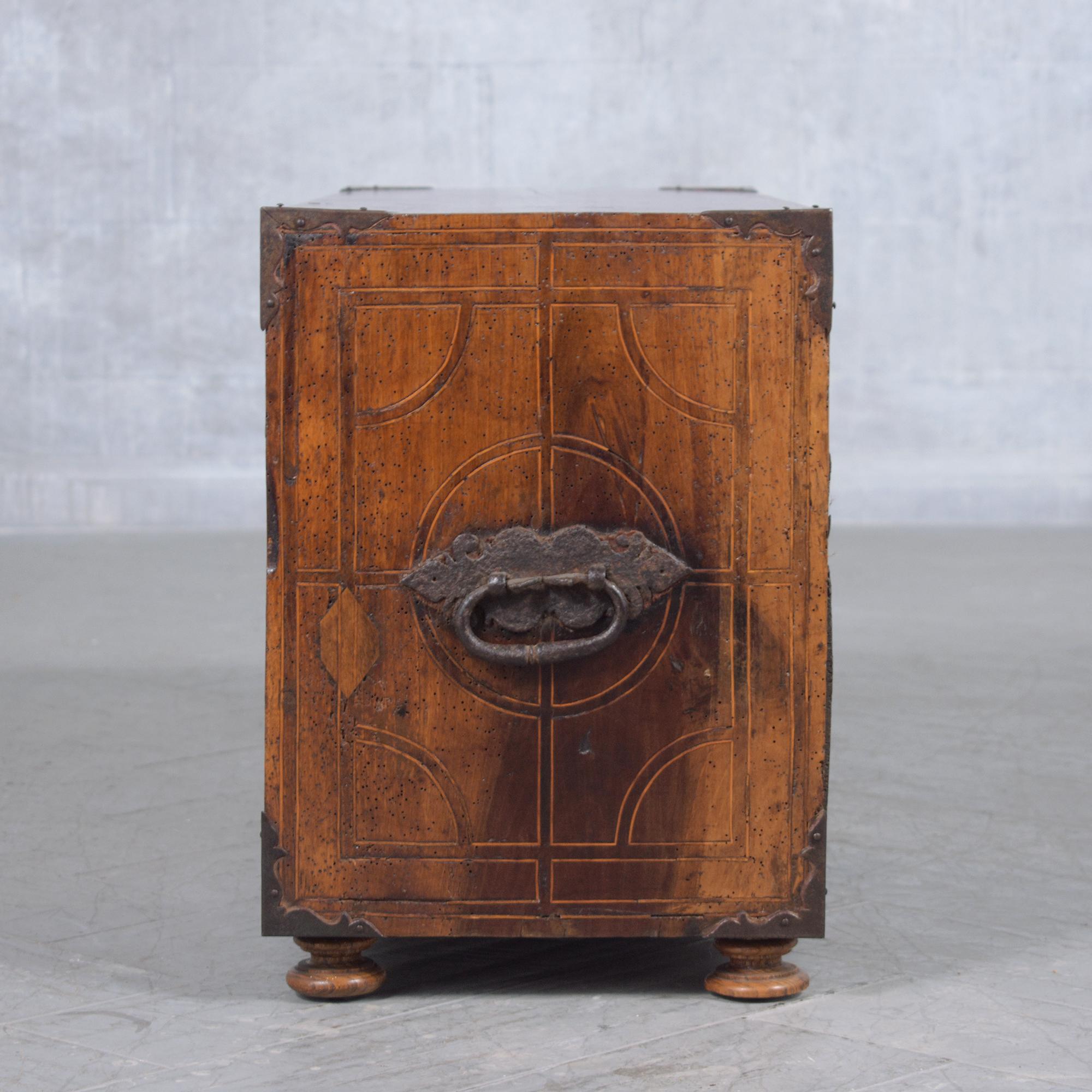 Exquise armoire espagnole Bargueño du 18e siècle : Noyer avec incrustations de marqueterie en vente 2