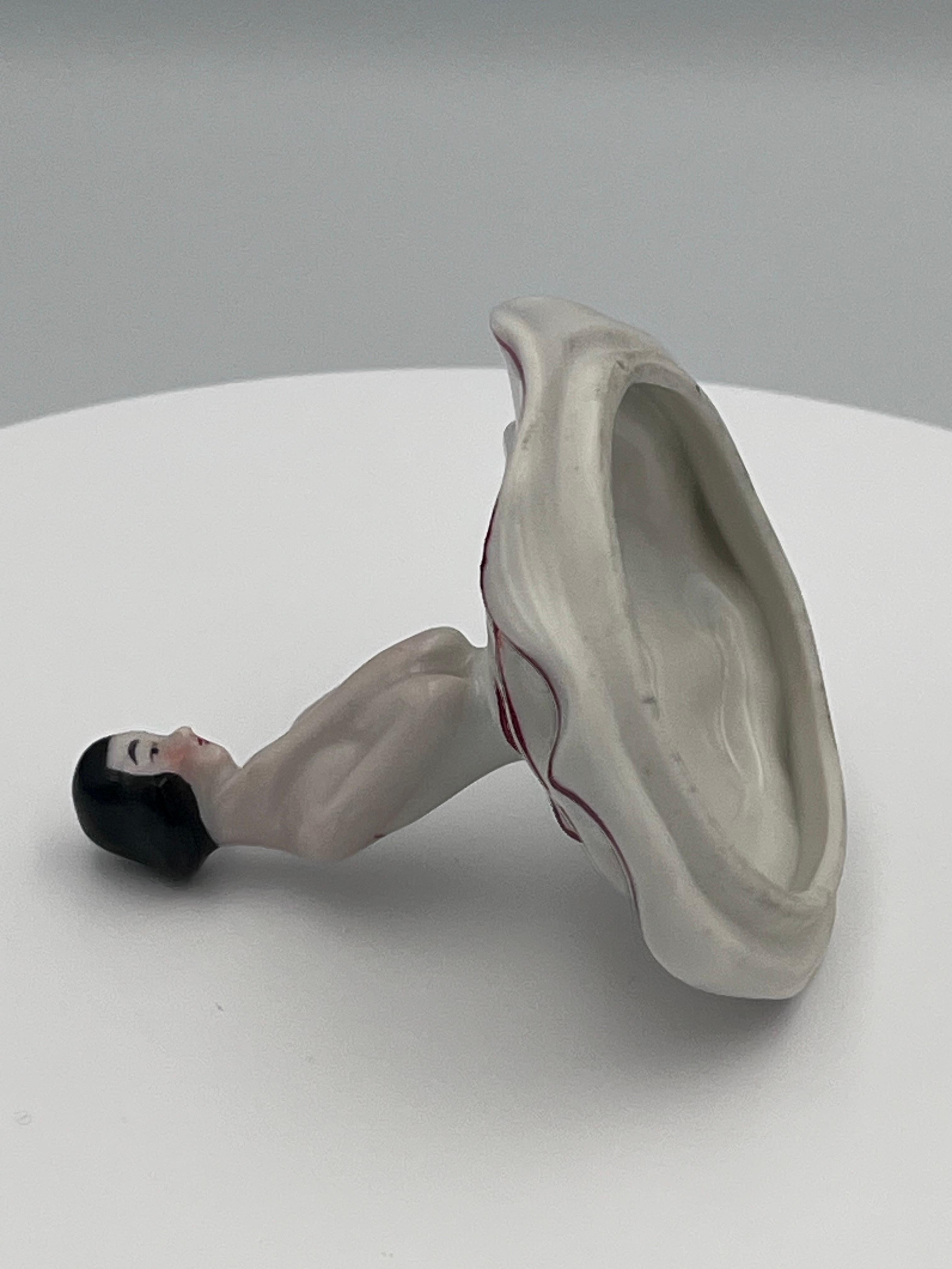 Exquisito neceser de porcelana figurativa alemana Art Decó de 1920 de mujer elegante en venta 6
