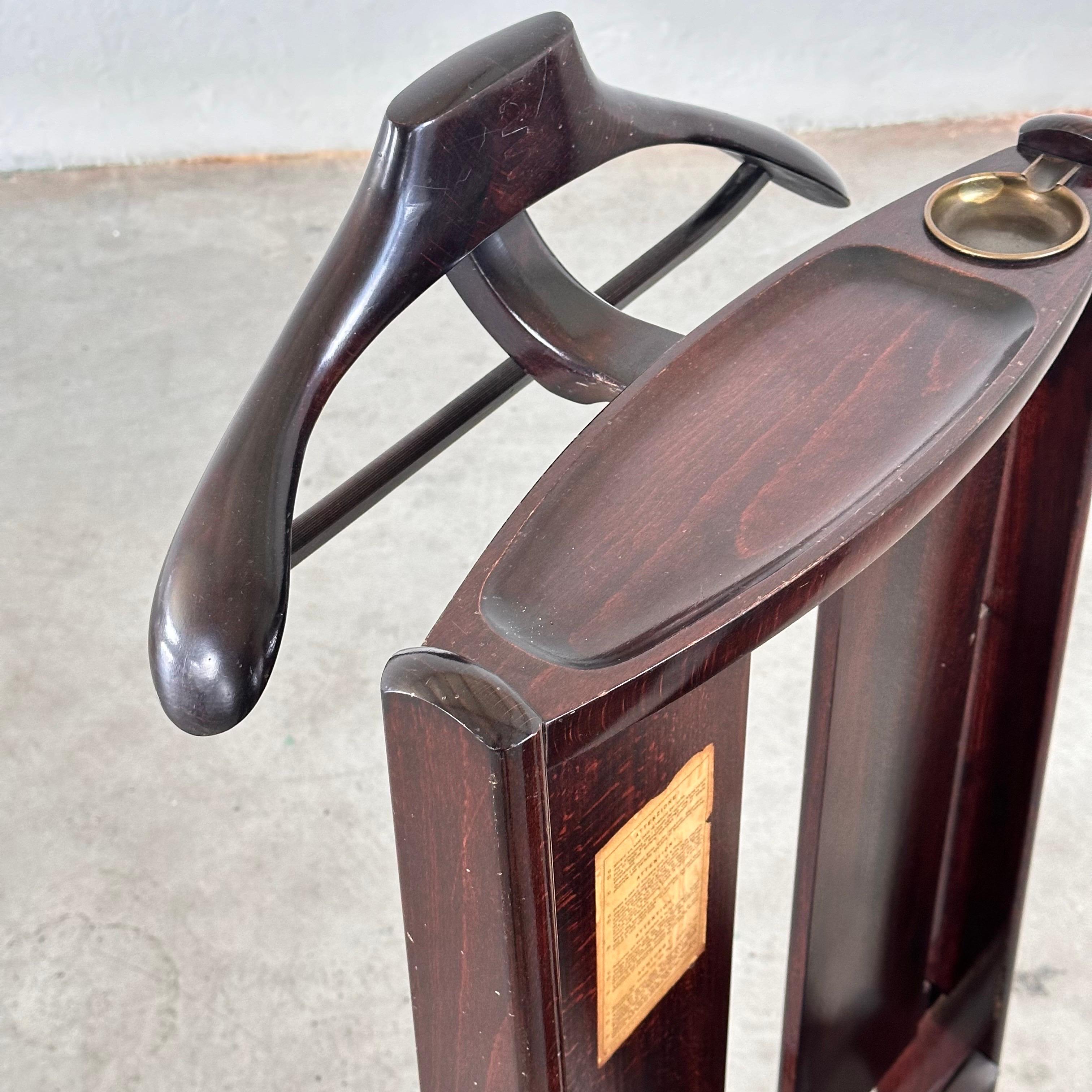 Exquisite 1950s Fratelli Reguitti Clothes Valet Stand by Ico Parisi  For Sale 4