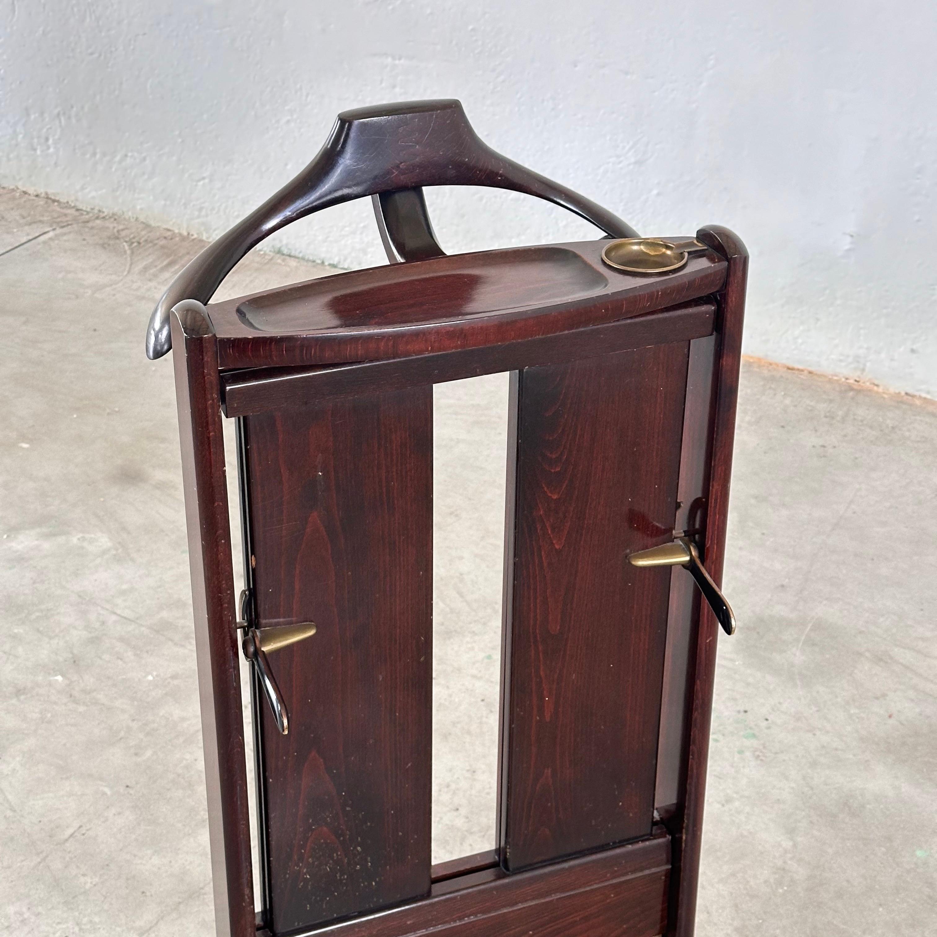 Exquisite 1950s Fratelli Reguitti Clothes Valet Stand by Ico Parisi  For Sale 11