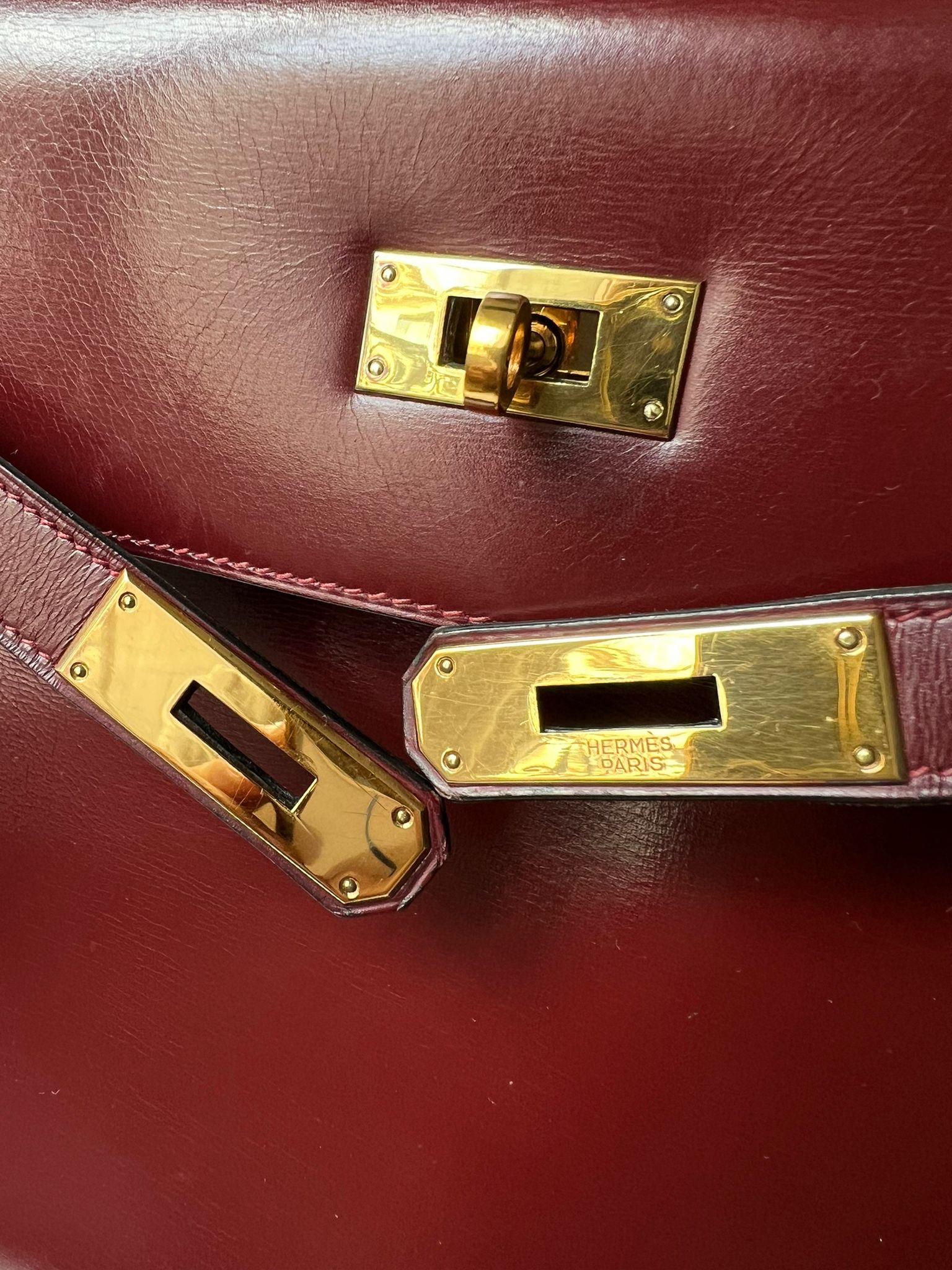 Exquisite 1955 Hermès Kelly 32 Retourné Rouge H Box Calf Leather Handbag 11