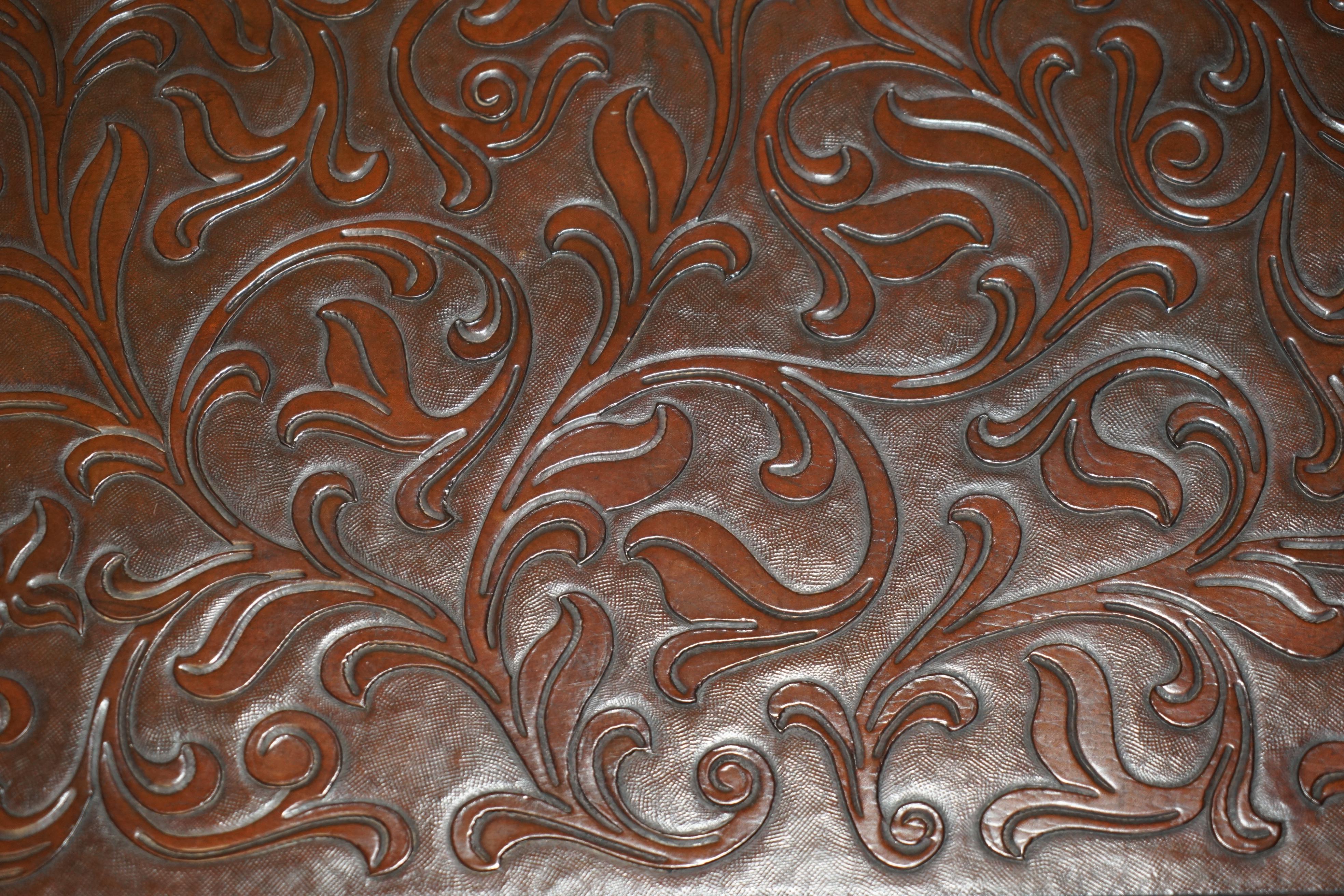 EXQUISITE 1960's ANGEL PAZMINO ATTRIBUTED BROWN LEATHER EMBOSSED COFFEE TABLE For Sale 3