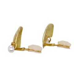 Exquisite 1980s Betsy Fuller Asymmetrical Yellow Gold Diamond and Pearl Earclips
