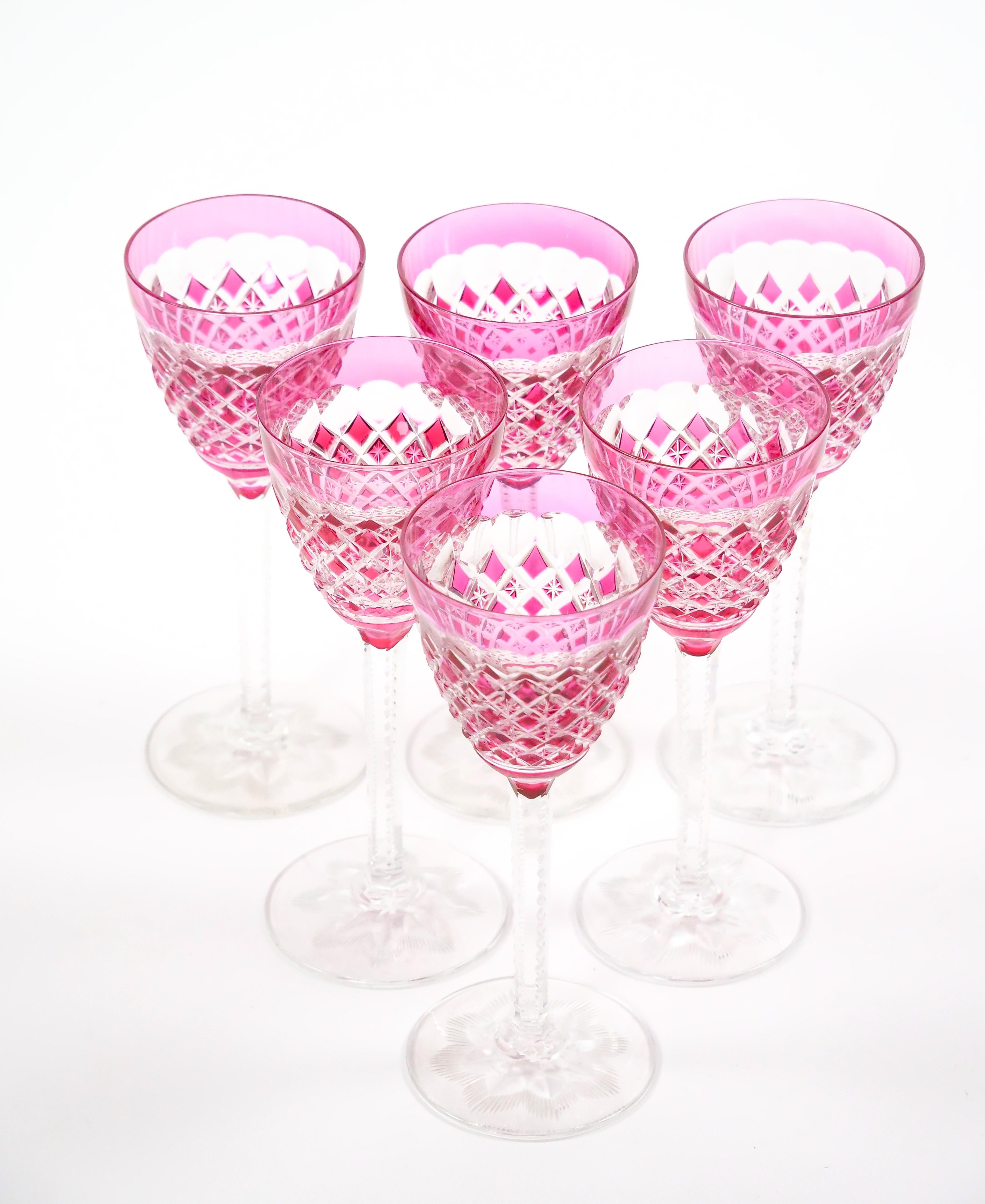 Exquisite 19th Century Baccarat Diamond Cut Crystal Barware/Tableware service For Sale 5