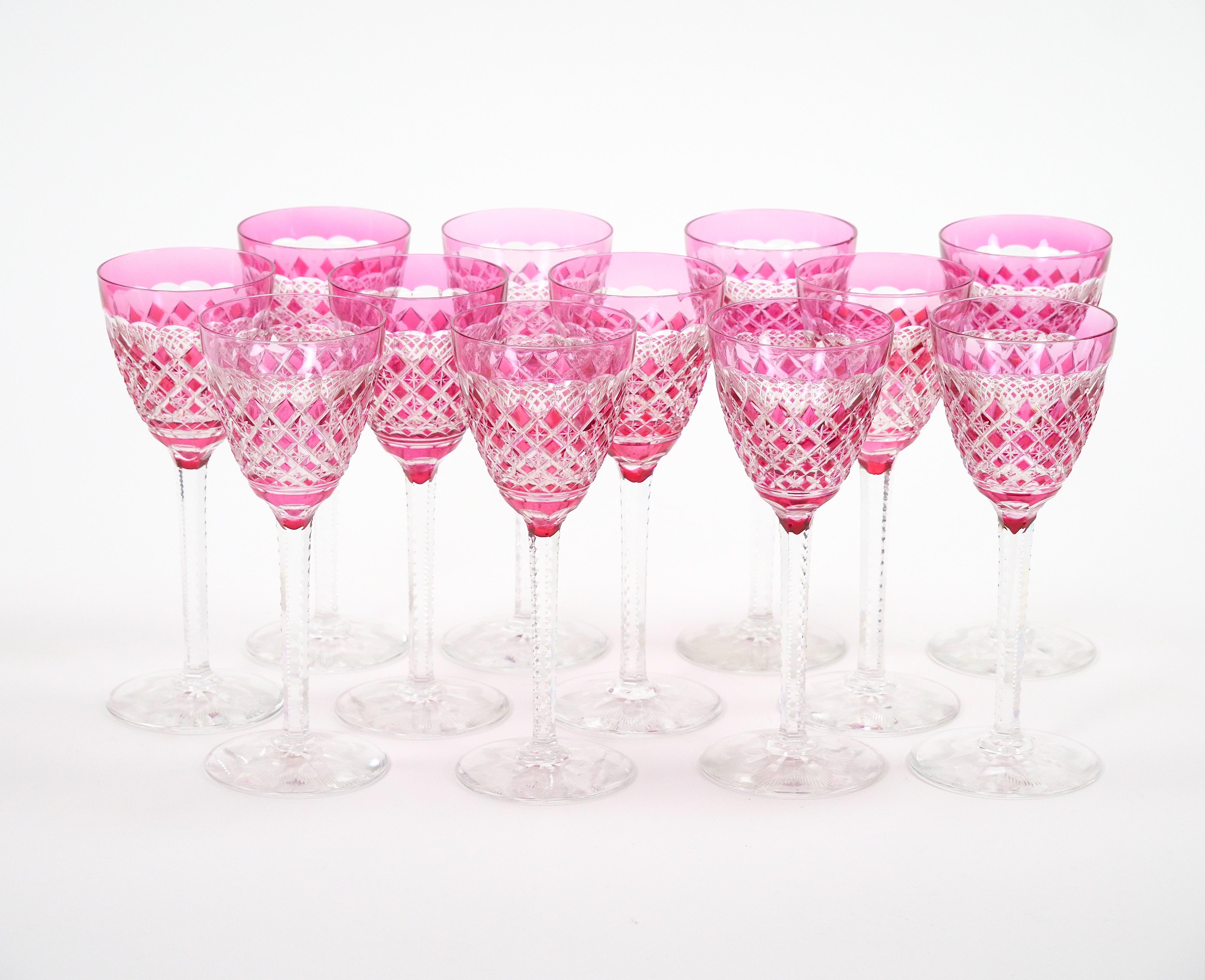 Exquisite 19th Century Baccarat Diamond Cut Crystal Barware/Tableware service For Sale 1