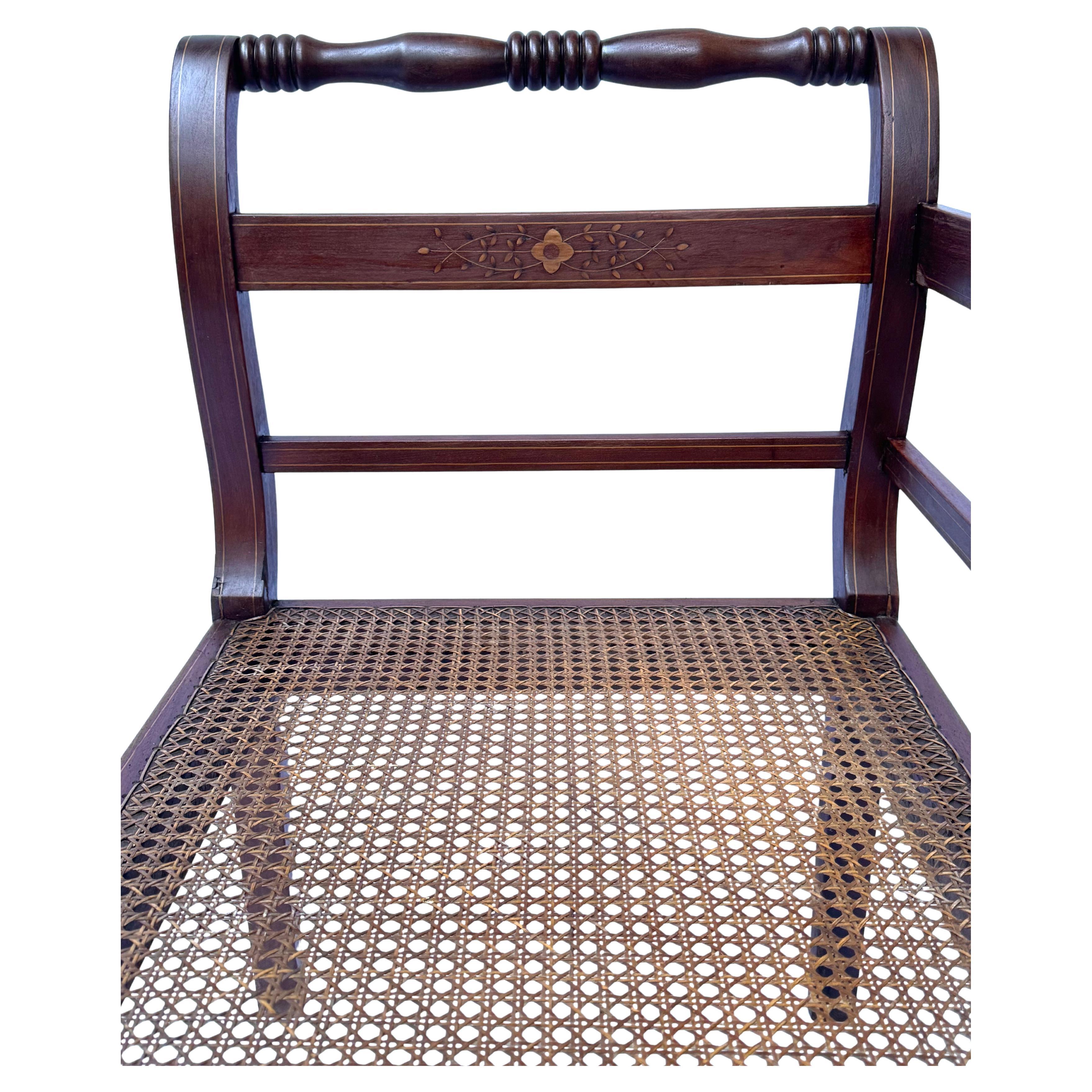 Brésilien Canapé colonial brésilien exquis du 19e siècle - Rare banc en bois dur marqueté en vente