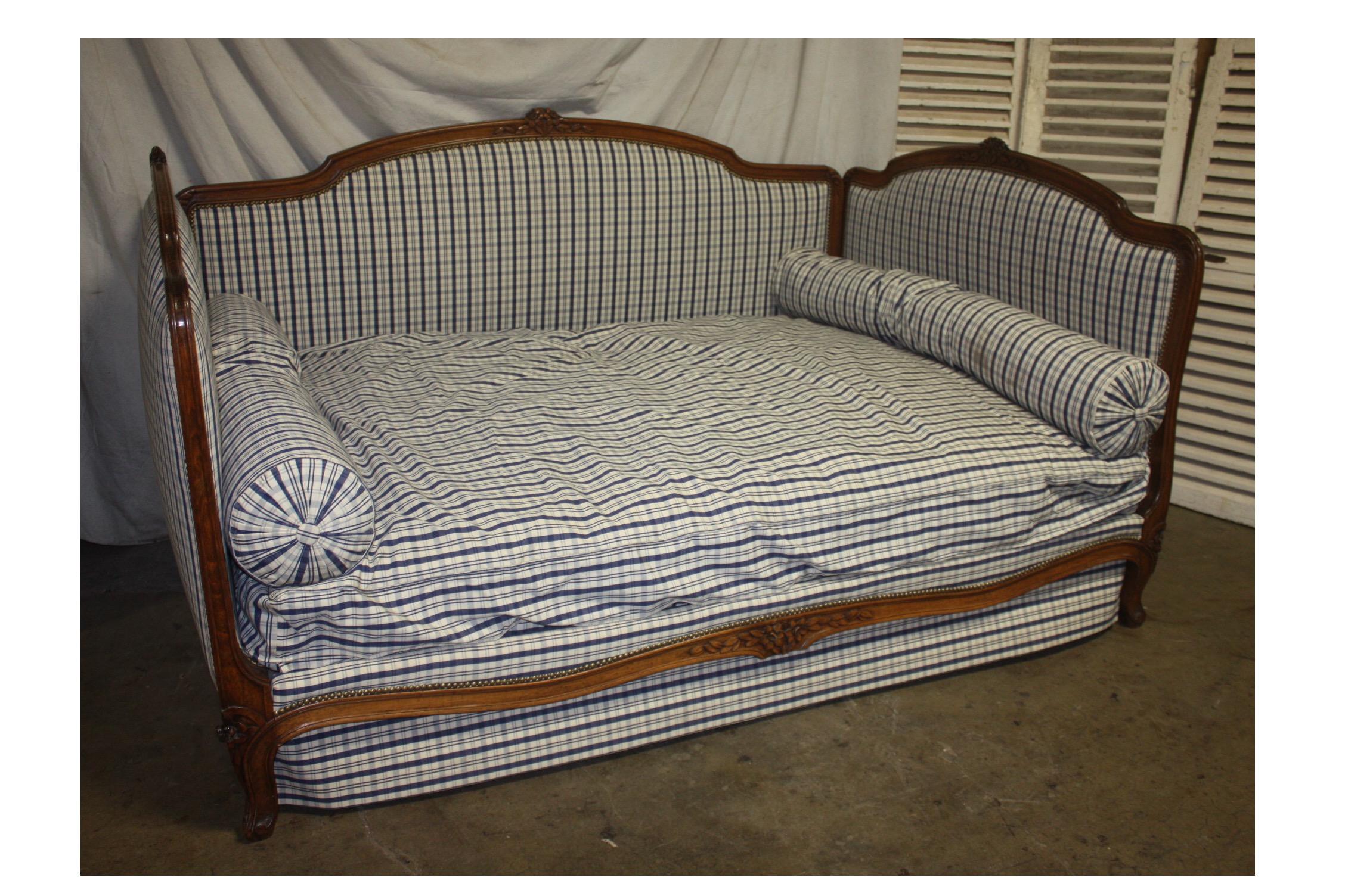 Louis XV Exquisite 19th Century French Daybed For Sale