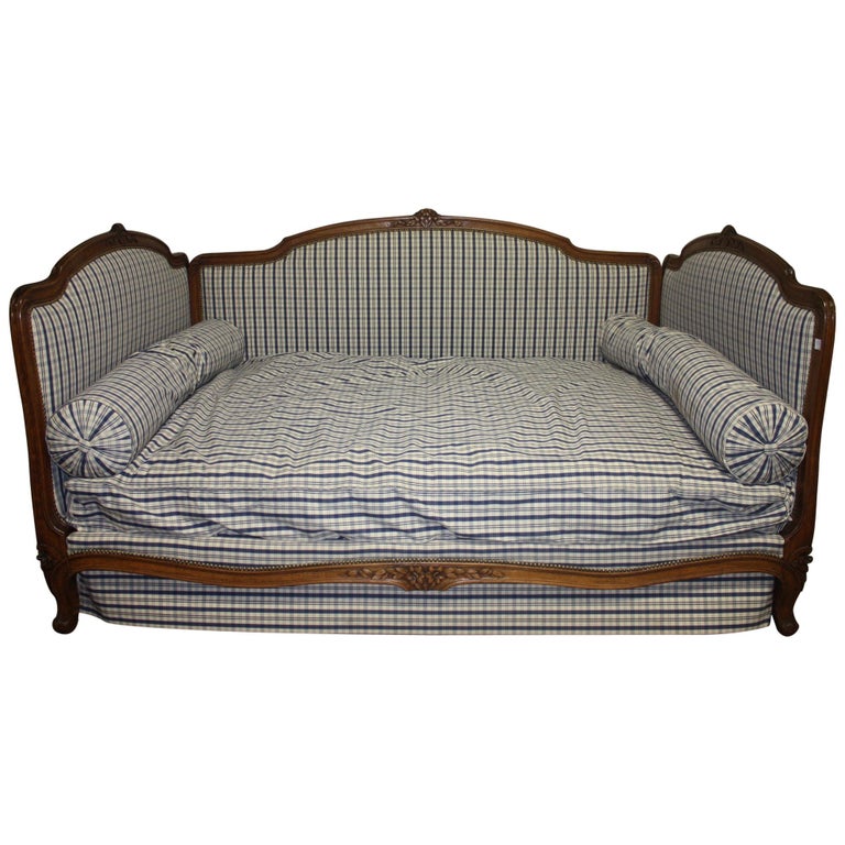 Exquisite 19th Century French Daybed For Sale at 1stDibs | french daybeds, french  day beds, narrow daybed sofa