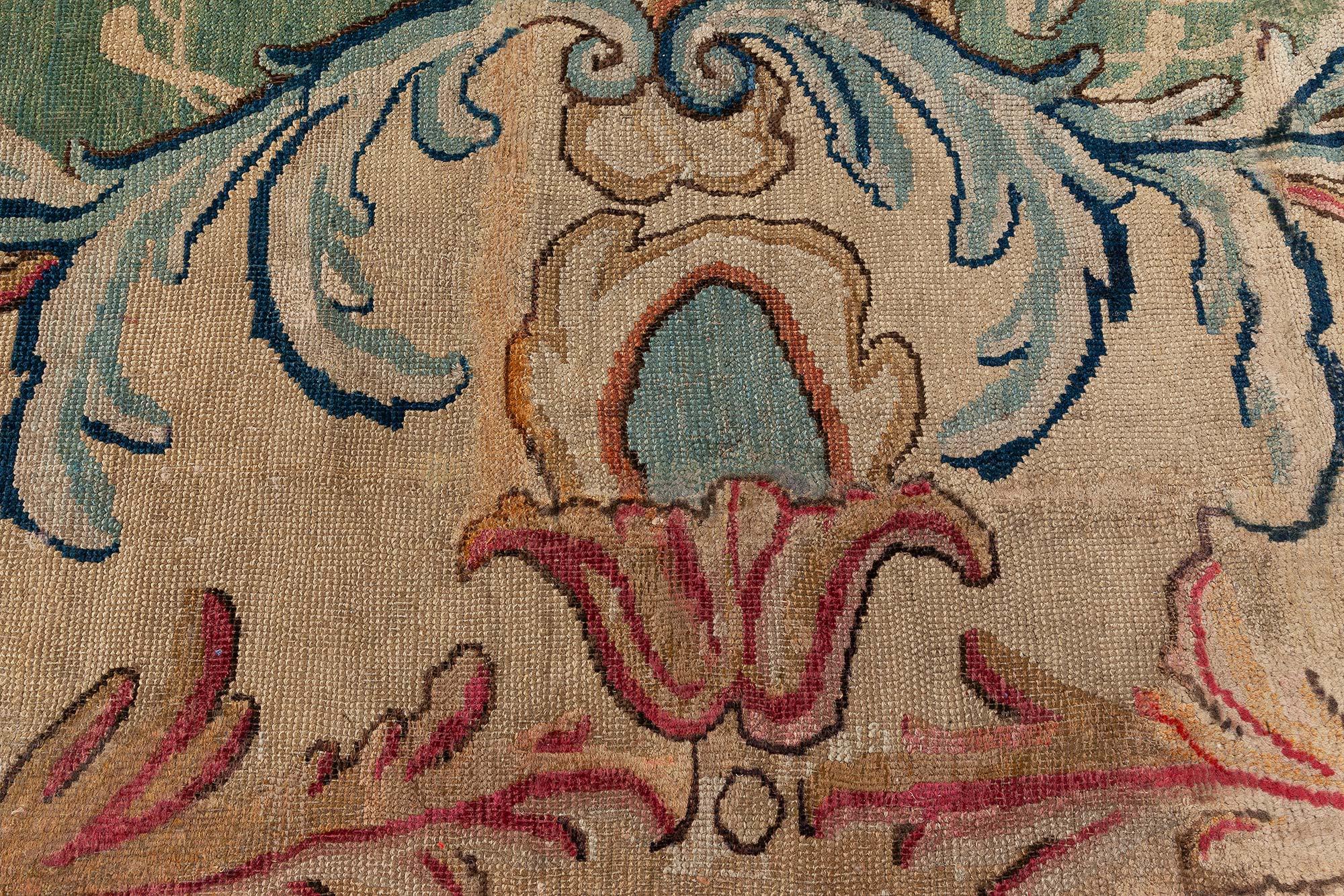 Français Tapis exquis de la Savonnerie française du XIXe siècle Doris Leslie Blau en vente