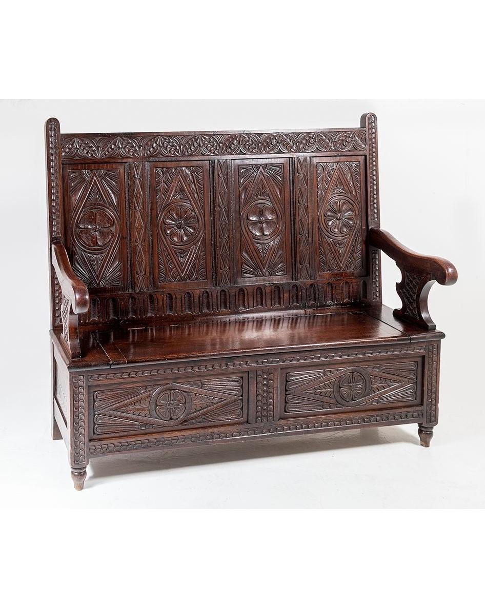 Hand-Carved Exquisite 19th Century Heavily Carved Oak Antique Box Settle For Sale